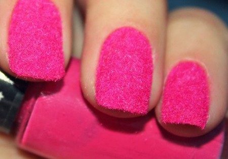 Velvet nais